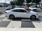 Used 2023 Hyundai Sonata SEL image 3