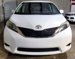 Used 2011 Toyota Sienna SE w/ Preferred Pkg image 2