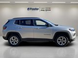 New 2025 Jeep Compass Latitude image 4