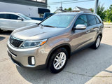 Used 2015 Kia Sorento LX image 3