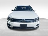 Used 2021 Volkswagen Tiguan SE w/ Panoramic Sunroof Package image 3