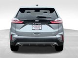 Used 2022 Ford Edge Titanium image 4