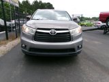 Used 2014 Toyota Highlander XLE image 2