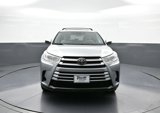 Certified 2018 Toyota Highlander LE image 2