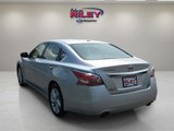 Used 2015 Nissan Altima 2.5 SL w/ Technology Package image 3