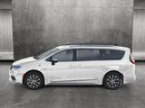 New 2025 Chrysler Pacifica Pinnacle image 2