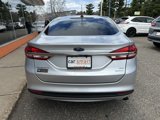 Used 2017 Ford Fusion SE image 6