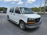 Used 2017 GMC Savana 2500 image 3