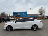 Used 2017 Ford Fusion SE image 2