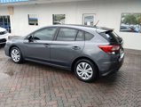Used 2018 Subaru Impreza 2.0i image 3