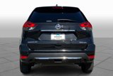 Used 2018 Nissan Rogue SV image 4