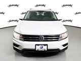 Used 2020 Volkswagen Tiguan SE w/ Panoramic Sunroof Package image 2