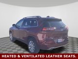 Used 2018 Jeep Cherokee Overland image 3