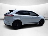 Used 2022 Ford Edge SE image 3