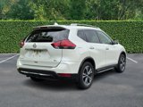 Used 2017 Nissan Rogue SL w/ SL Premium Package image 3