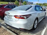 Used 2022 Toyota Camry LE image 2