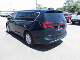 New 2025 Chrysler Pacifica Select image 6