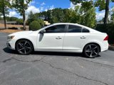 Used 2016 Volvo S60 T6 R-Design Platinum image 2