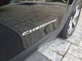 Used 2020 Jeep Cherokee Limited image 6