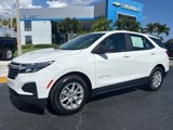 Used 2022 Chevrolet Equinox LS image 2