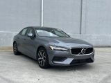 Used 2019 Volvo S60 T6 Momentum w/ Multimedia Package image 2