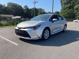 Used 2022 Toyota Corolla LE image 2