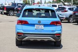 Used 2022 Volkswagen Taos SE image 3