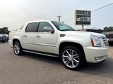 Used 2008 Cadillac Escalade EXT image 2