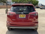 Used 2018 Toyota RAV4 SE image 3