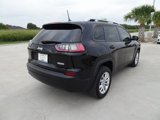 Used 2021 Jeep Cherokee Latitude image 2