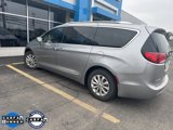 Used 2018 Chrysler Pacifica Touring-L image 4