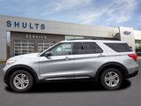 Used 2021 Ford Explorer XLT w/ Equipment Group 202A image 2