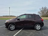 Used 2021 Chevrolet Trax LT w/ LT Convenience Package image 4