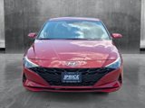 Used 2022 Hyundai Elantra SEL image 2