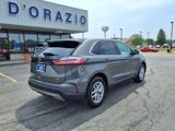 Used 2023 Ford Edge SEL image 2