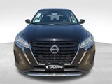 New 2025 Nissan Kicks Play S image 3