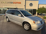 Used 2011 Chrysler Town & Country Touring image 3