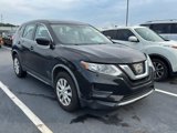 Used 2017 Nissan Rogue S image 4