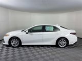 Used 2022 Toyota Camry LE image 5