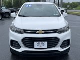 Used 2020 Chevrolet Trax LS image 2