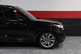 Used 2020 Land Rover Discovery Landmark image 6