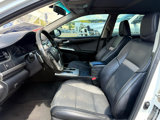 Used 2014 Toyota Camry SE image 2
