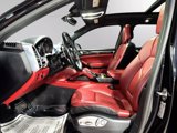 Used 2018 Porsche Cayenne Platinum Edition w/ Premium Package image 2