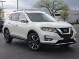 Used 2019 Nissan Rogue SL w/ Premium Package image 2