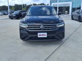 Used 2022 Volkswagen Tiguan SE image 3