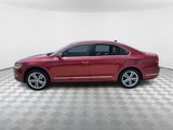 Used 2015 Volkswagen Passat TDI SEL Premium image 4