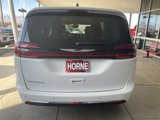 Used 2023 Chrysler Pacifica Touring-L image 5