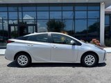 Used 2019 Toyota Prius L Eco image 2