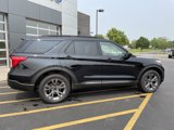 Certified 2022 Ford Explorer XLT w/ Equipment Group 202A image 5