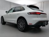 Used 2025 Porsche Macan image 3